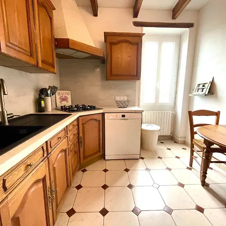 Maison Chaleureuse Proche Casa de Férias *