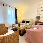 Maison Chaleureuse Proche